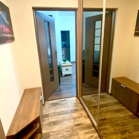 Daire Charming Studio In Center Of Bucharest,ground Floor, Near Old Bükreş