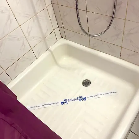 Daire Charming Studio In Center Of Bucharest,ground Floor, Near Old